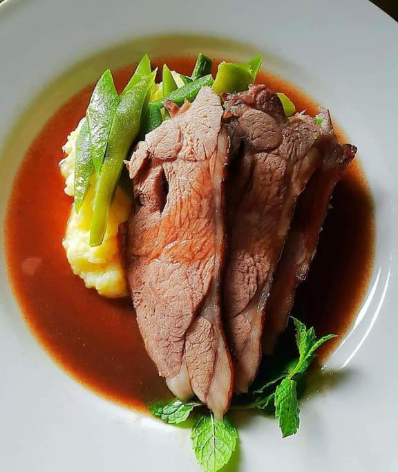 올러턴 Cuisinease 아파트 외부 사진